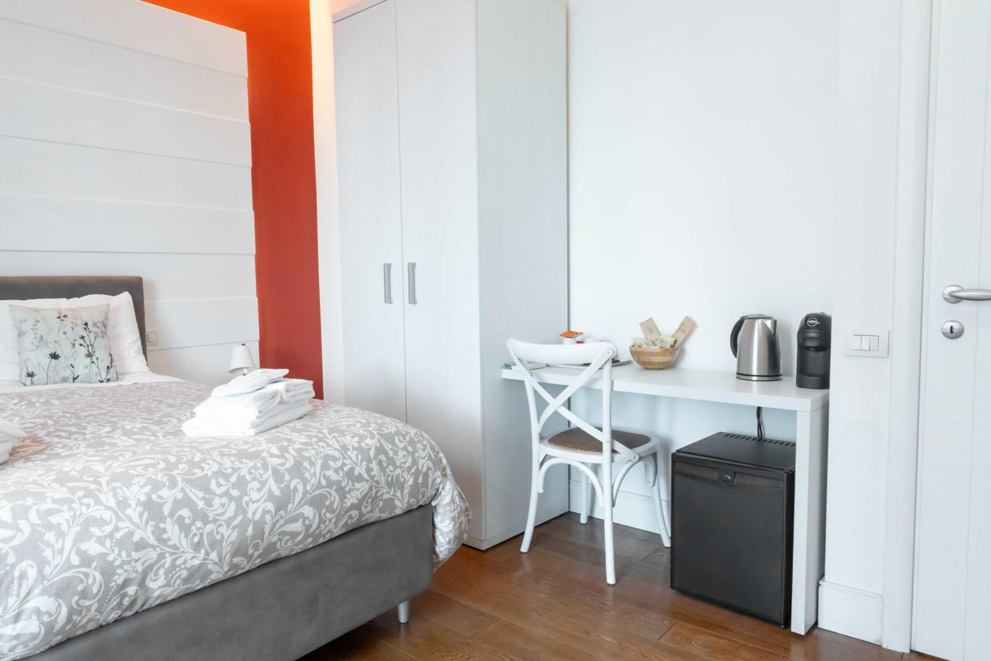Ihh Suites Рим Экстерьер фото