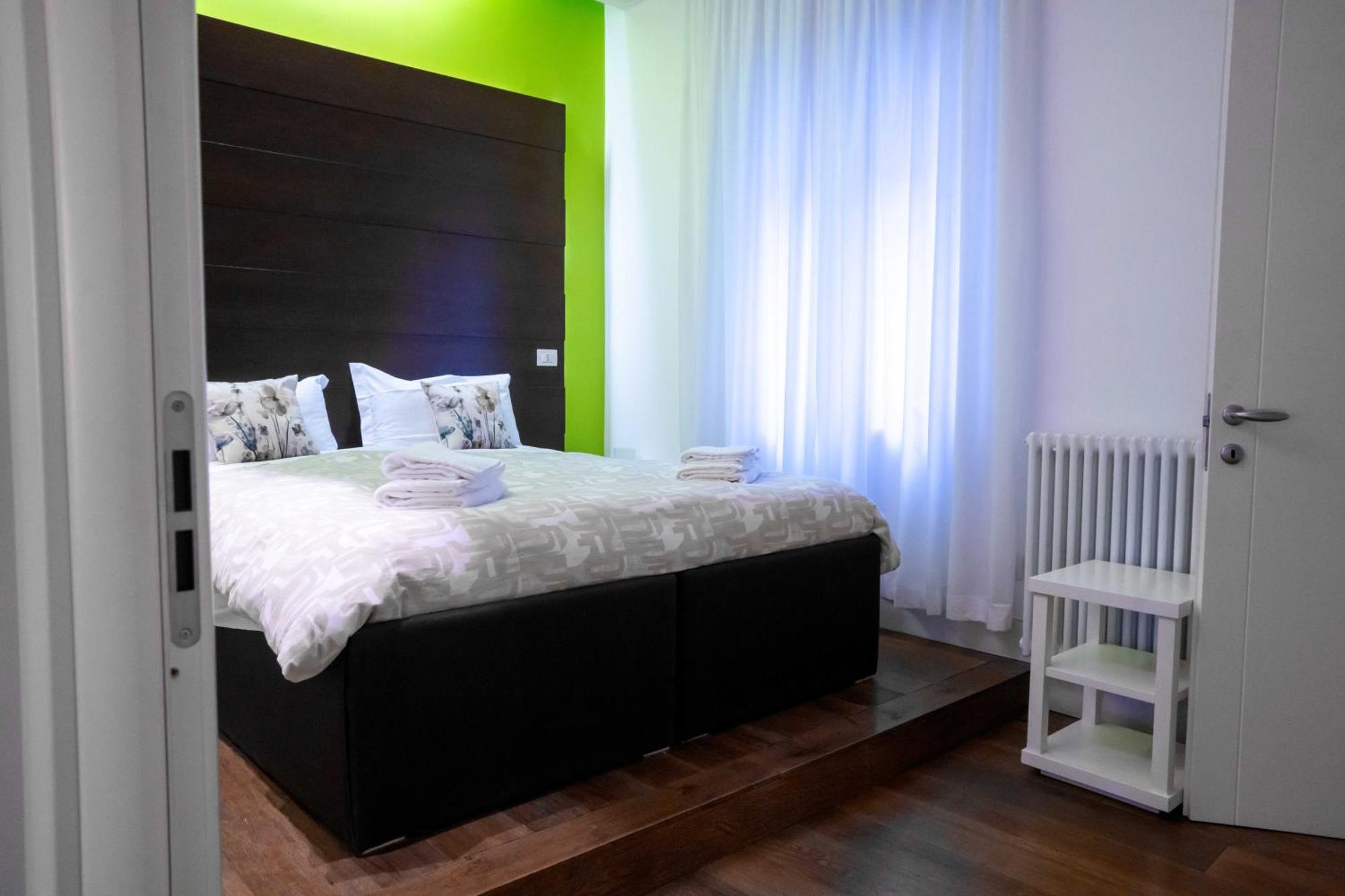 Ihh Suites Рим Экстерьер фото