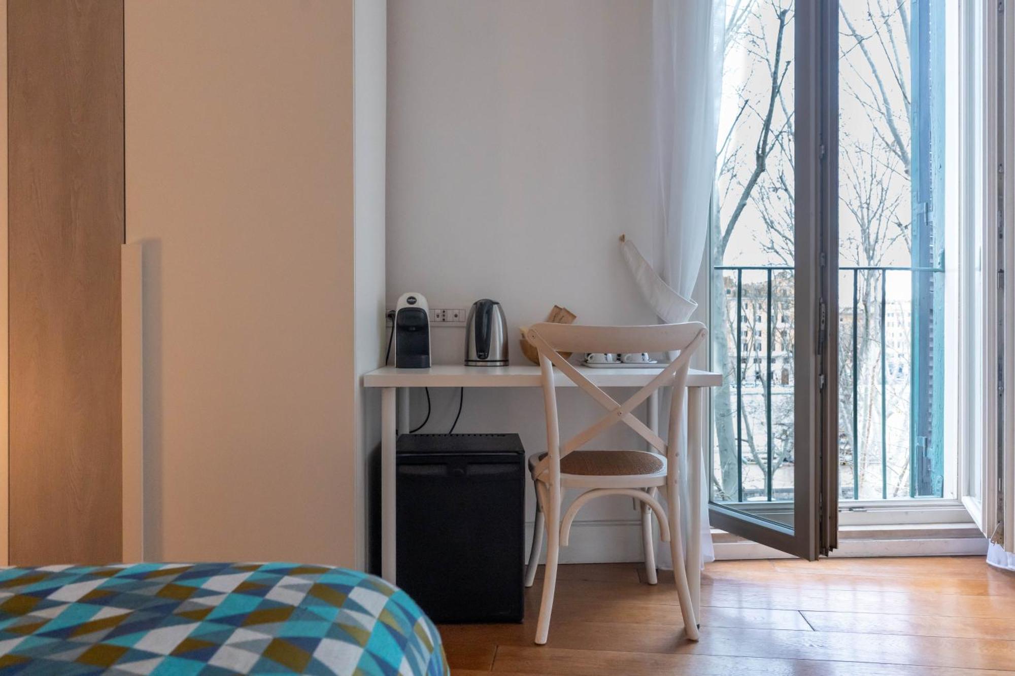 Ihh Suites Рим Экстерьер фото