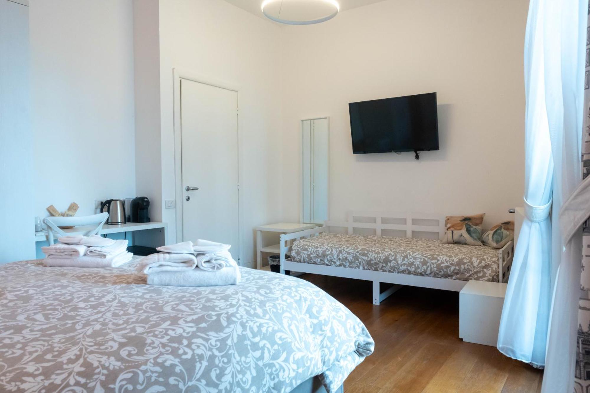 Ihh Suites Рим Экстерьер фото